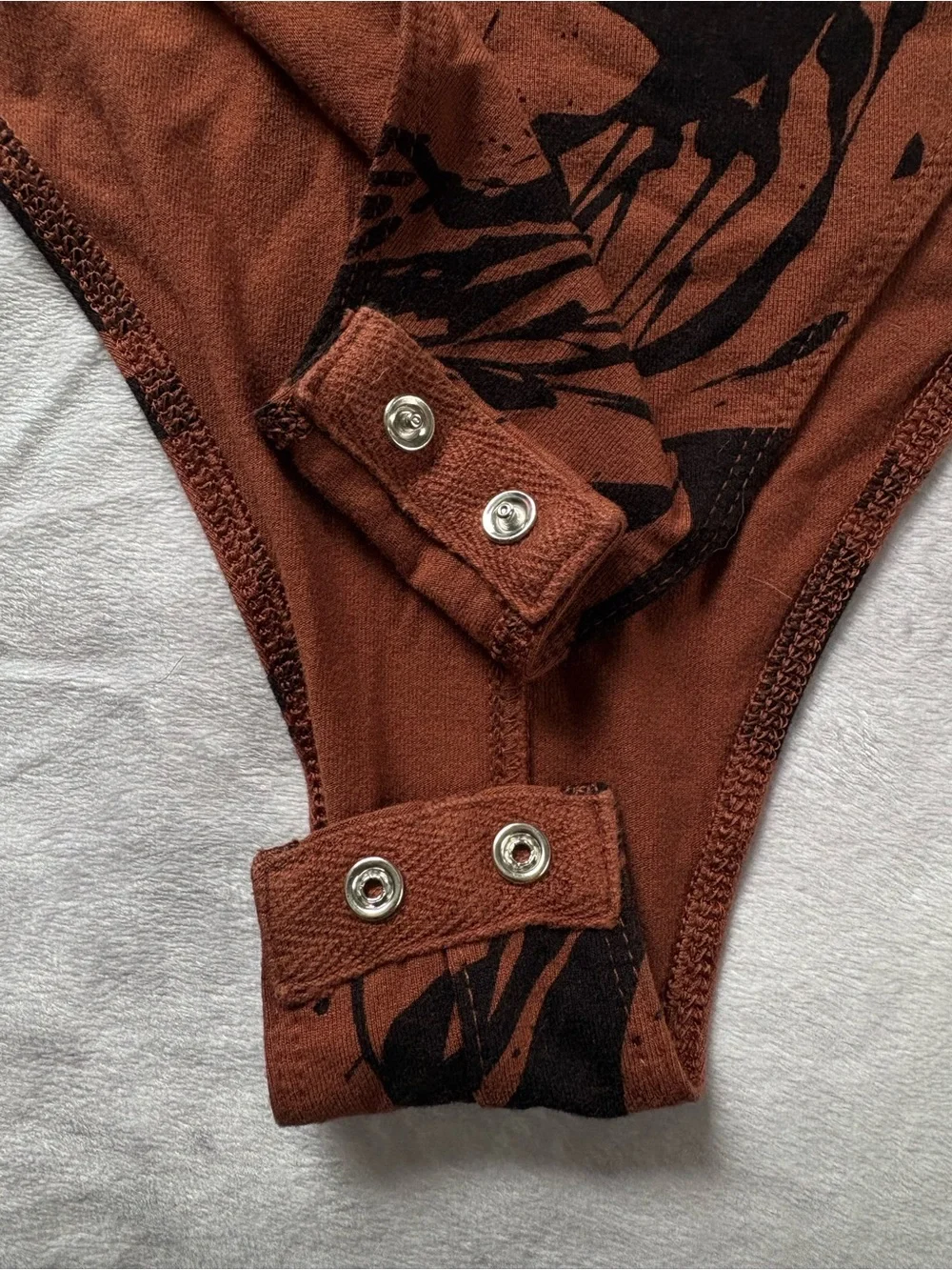 a new day Fall Brown & Black Marble Mock-Neck Long-Sleeve One-Piece Bodysuit